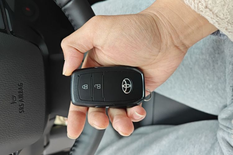 Toyota bZ5 2025 #11 Toyota bZ5 2025 car image #11