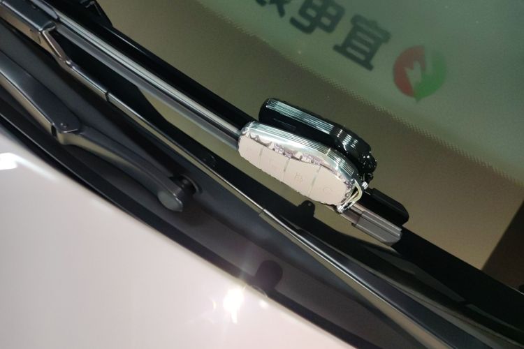 BYD Sea Lion 05 EV 2025 #11 BYD Sea Lion 05 EV 2025 car image #11