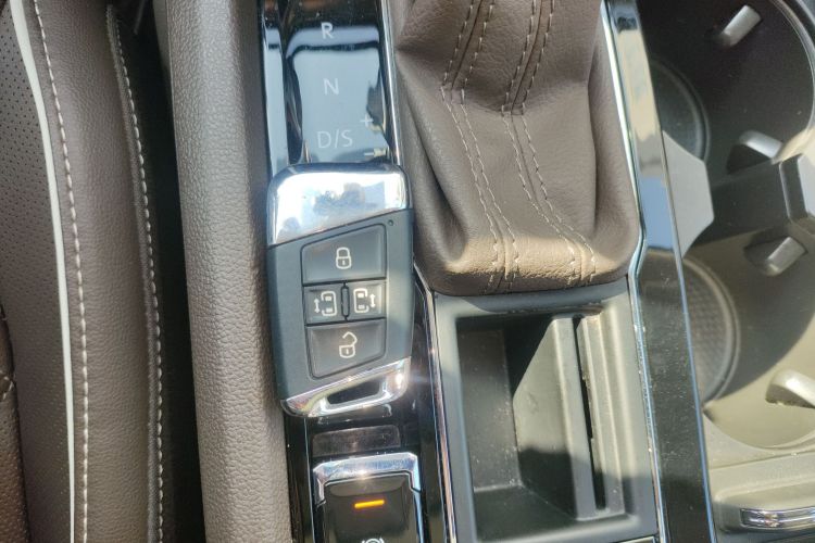 Volkswagen Viloran 2021 #11 Volkswagen Viloran 2021 immagine di auto #11