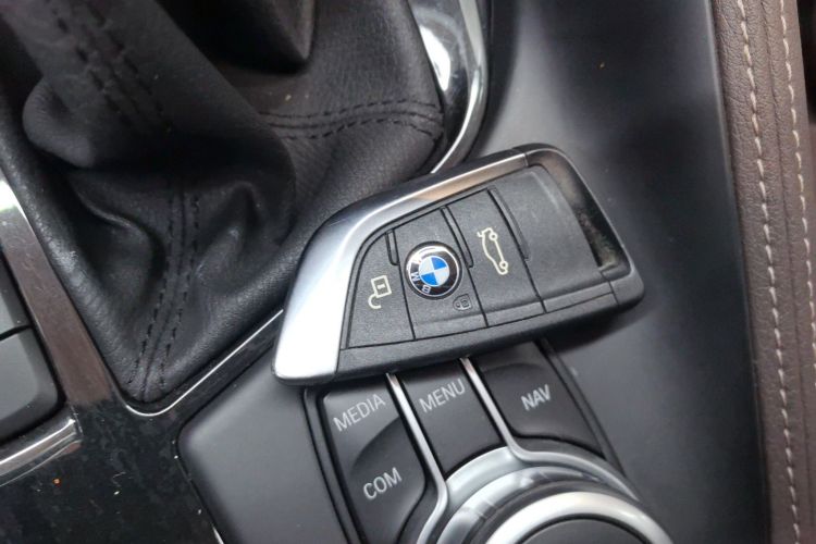 BMW X1 New Energy 2019 #11 BMW X1 New Energy 2019 car image #11