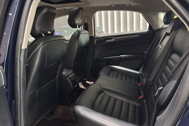 Ford Mondeo 2020 #11 Ford Mondeo 2020 car image #11