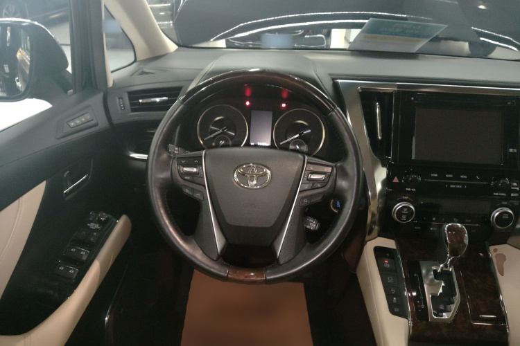 Toyota Alphard 2019 #11 Toyota Alphard 2019 car image #11