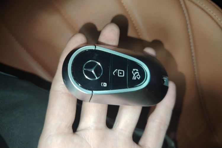 Mercedes-Benz S Class 2023 car image #11