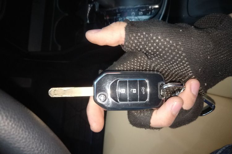 Honda Greiz 2018 изображение автомобиля #11