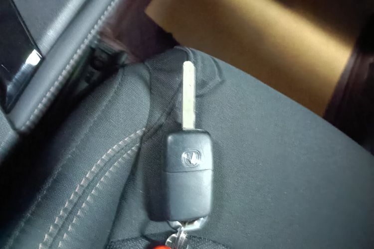 长安 长安CS15 2020 汽车图片 #11