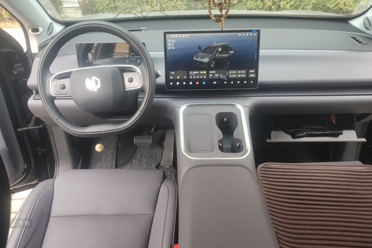 Leapmotor C16 2025 car image #11