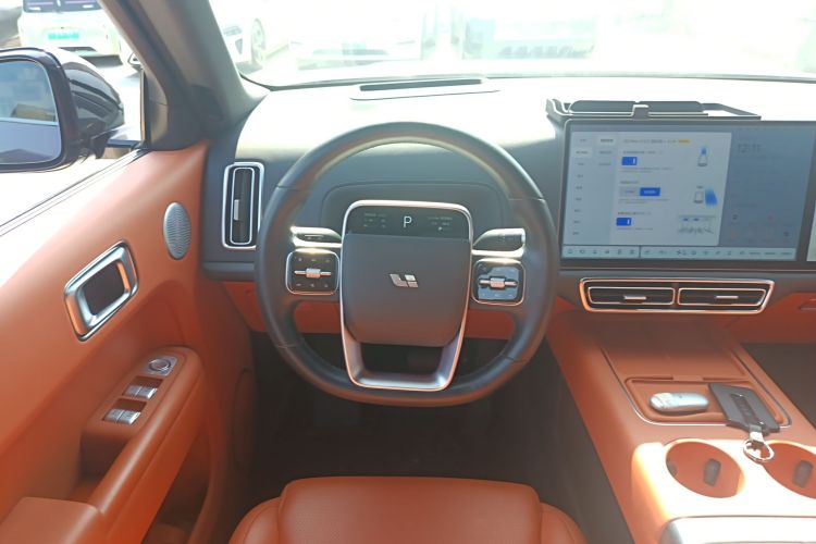 Li L9 2023 car image #11