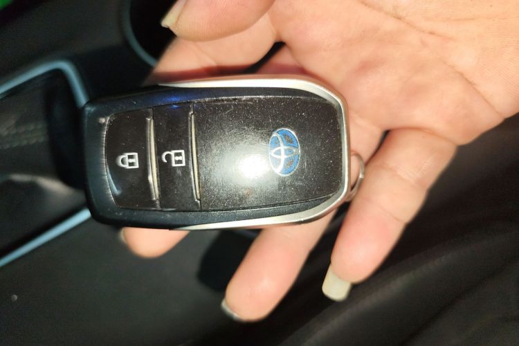 Toyota Harrier 2022 immagine di auto #11