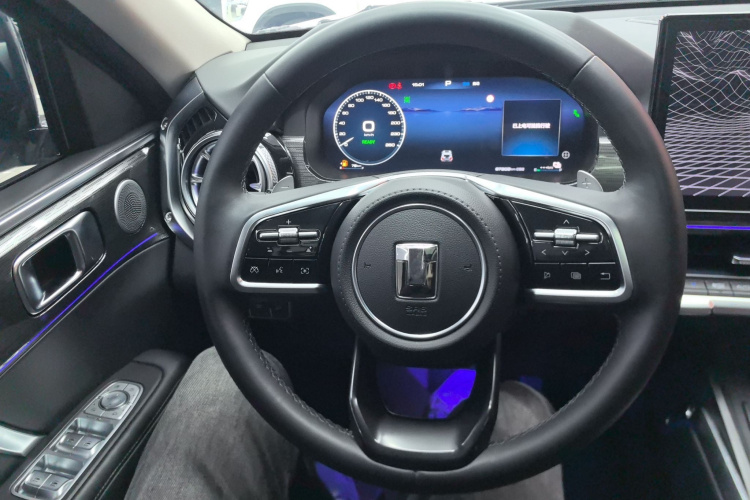 Tank 400 New Energy 2023 #11 Tank 400 New Energy 2023 car image #11