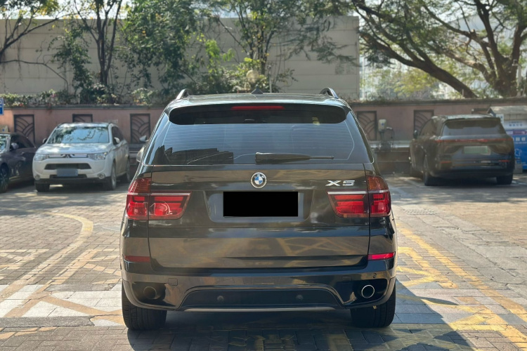 BMW X5 (Imported) 2012 صورة سيارة #11