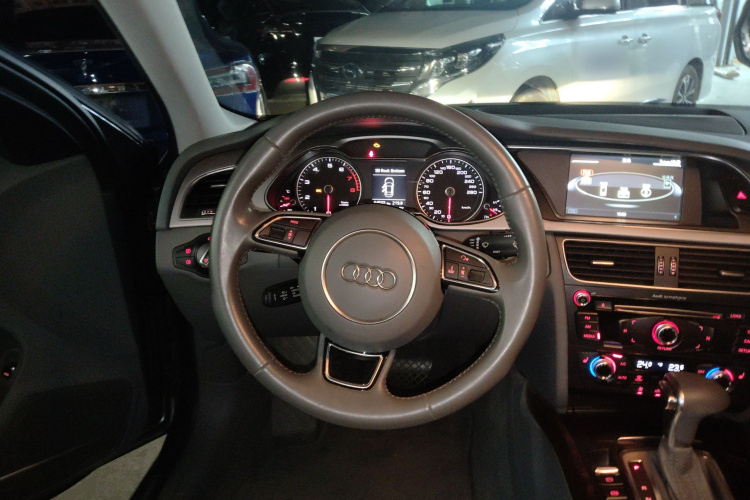 Audi A4L 2015 #11 Audi A4L 2015 car image #11