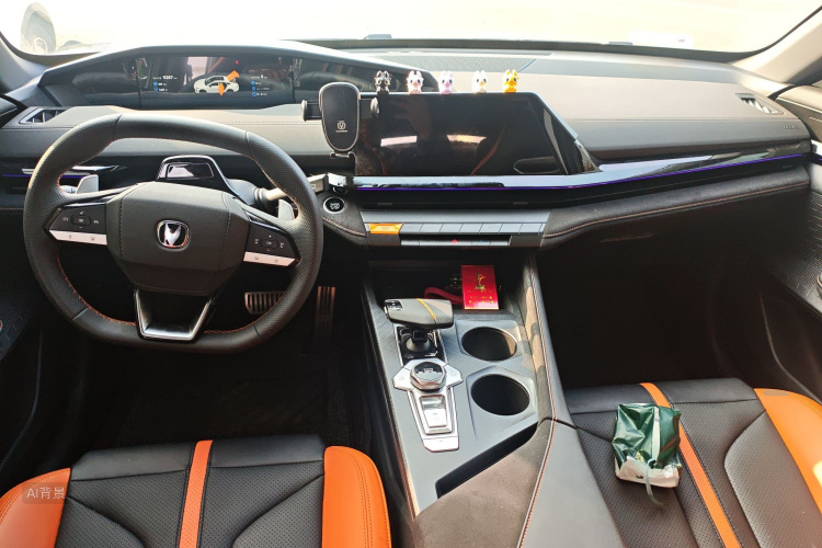 Changan UNI-V 2025 #11 Changan UNI-V 2025 immagine di auto #11