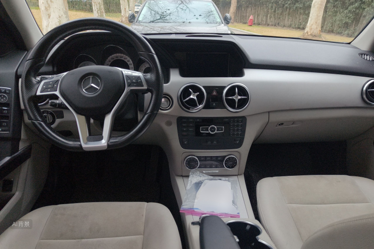 Mercedes-Benz GLK Class 2014 car image #11