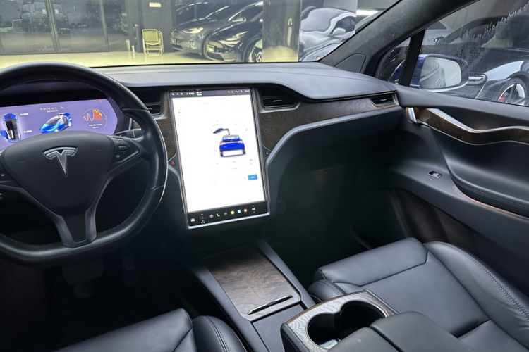 特斯拉 Model X 2018 汽车图片 #11