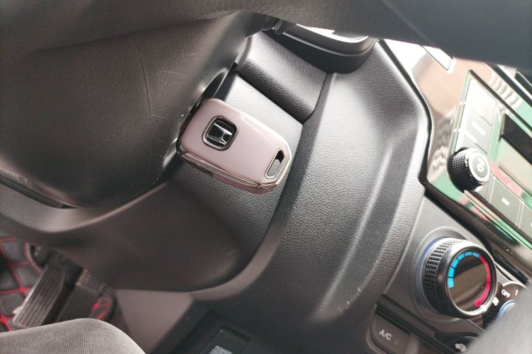 Honda Fit 2018 car image #11