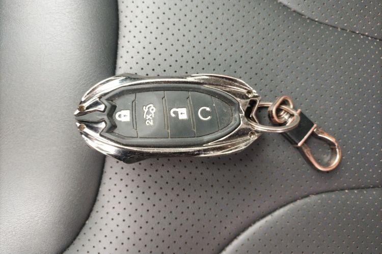 Changan CS85 Coupe 2021 car image #11