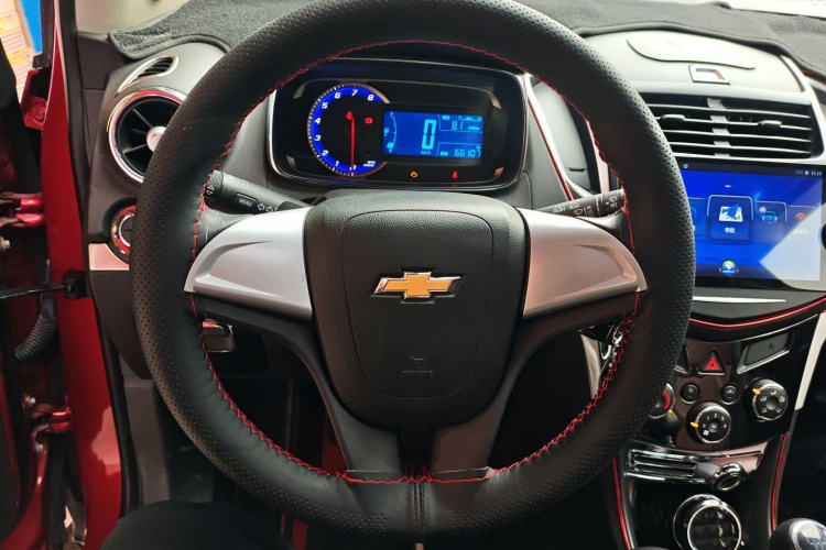 Chevrolet Tracker 2017 car image #11