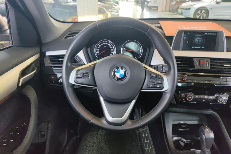 BMW X1 2019 #11 BMW X1 2019 immagine di auto #11