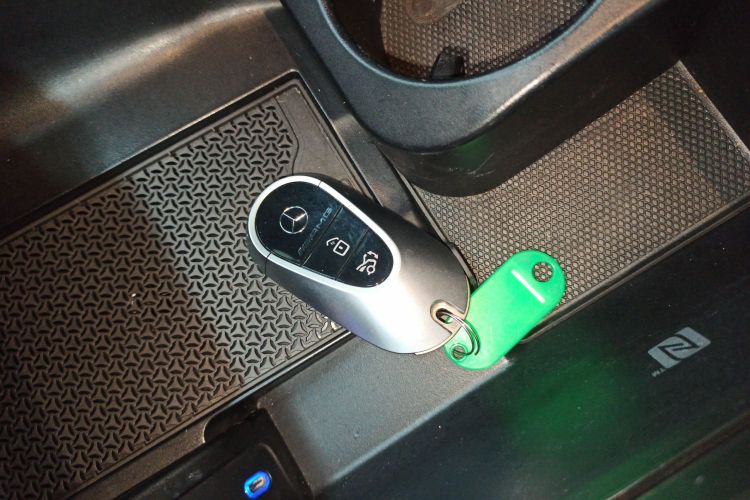 Mercedes-Benz EQE AMG 2023 #11 Mercedes-Benz EQE AMG 2023 car image #11