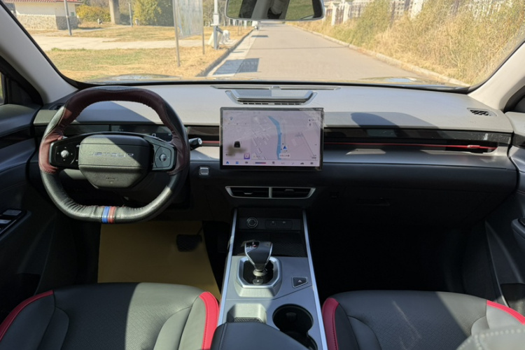 Jetour Dashing 2024 car image #11