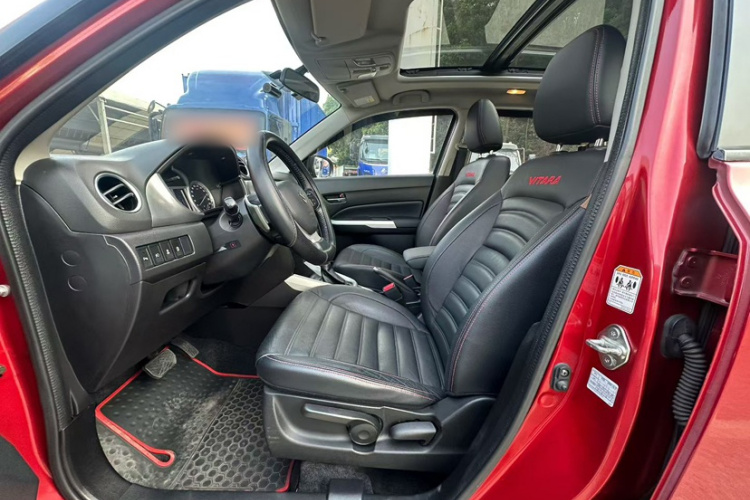 Suzuki Vitara 2016 image de voiture #11