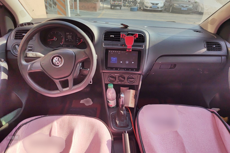 Polo 2017 immagine di auto #11