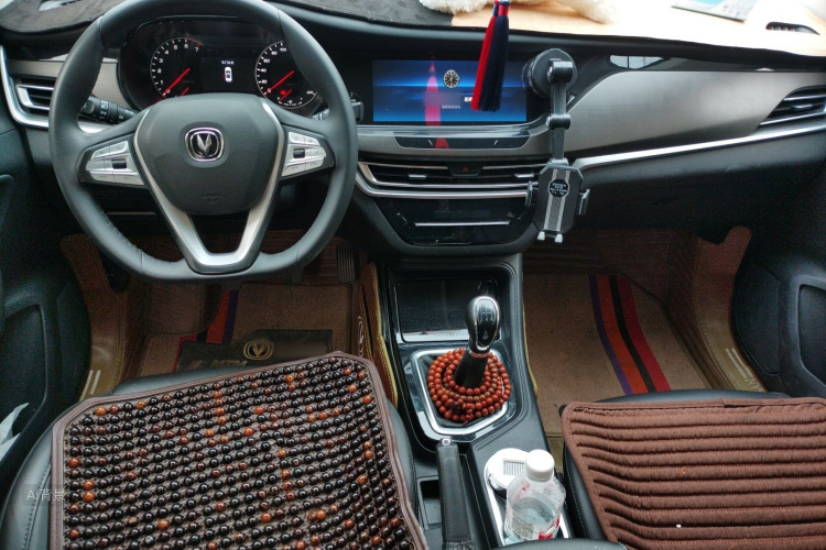 Changan CS35 Plus 2021 #11 Changan CS35 Plus 2021 car image #11