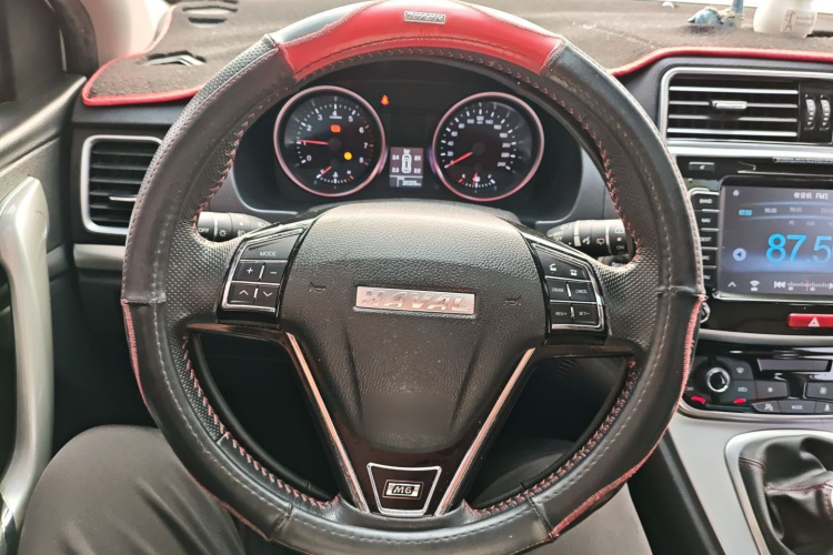 Haval M6 2017 car image #11