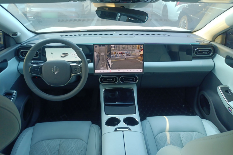 零跑汽车 零跑C01 2025 汽车图片 #11