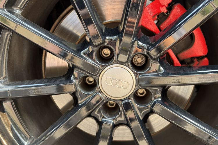 Audi A6 (Imported) 2018 #11 Audi A6 (Imported) 2018 car image #11