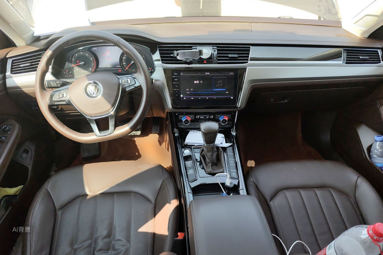 Volkswagen Phideon 2022 immagine di auto #11