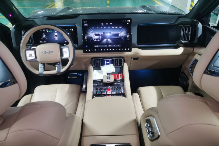 FangChengBao Leopard 8 2025 car image #11