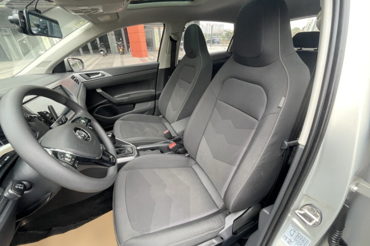 Volkswagen Polo 2019 car image #11