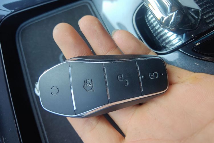 BYD e2 2024 #11 BYD e2 2024 صورة سيارة #11