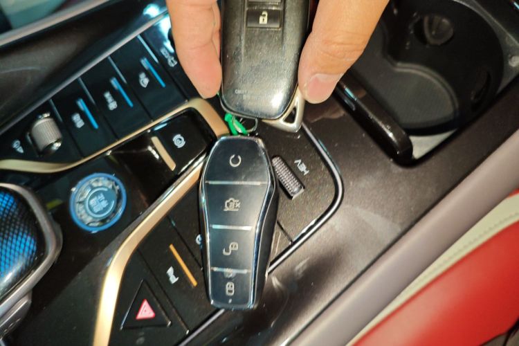 BYD Frigate 07 2023 #11 BYD Frigate 07 2023 car image #11