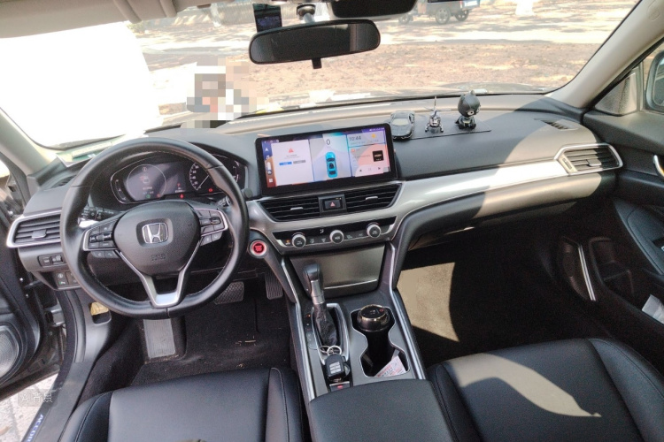 Honda Accord 2021 car image #11