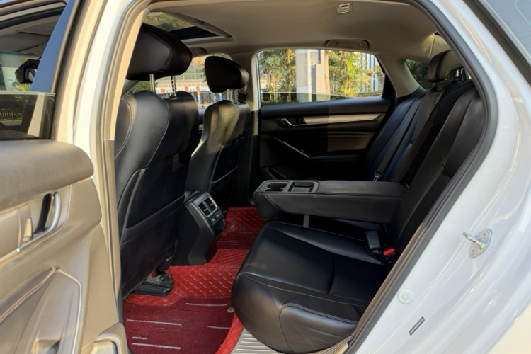 Honda Accord 2022 car image #11