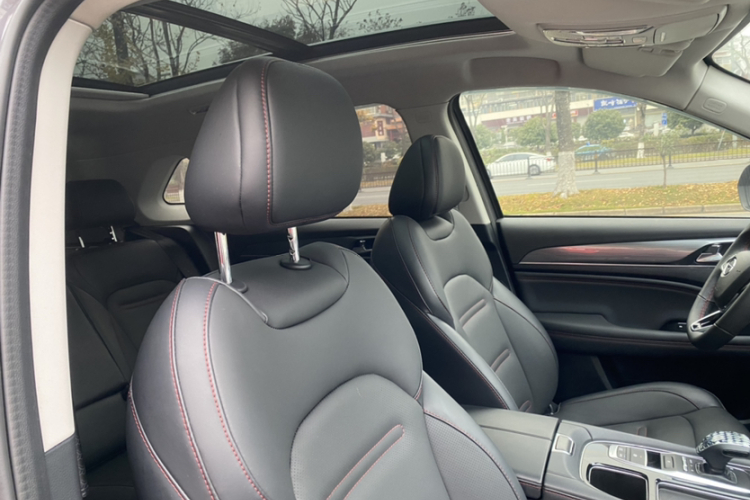 GAC Trumpchi GS4 PLUS 2022 #11 GAC Trumpchi GS4 PLUS 2022 car image #11