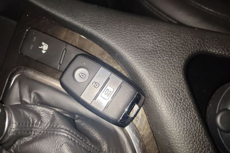 Kia K5 2015 #11 Kia K5 2015 car image #11