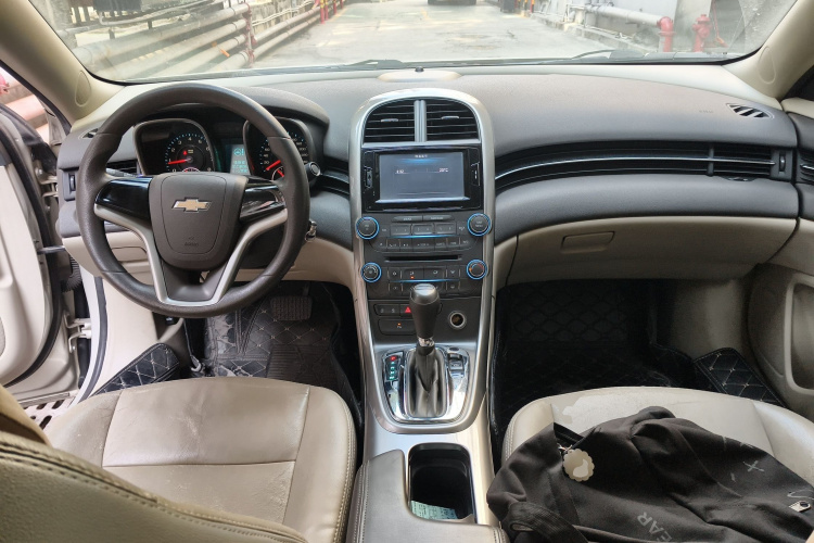 Chevrolet Malibu 2015 car image #11
