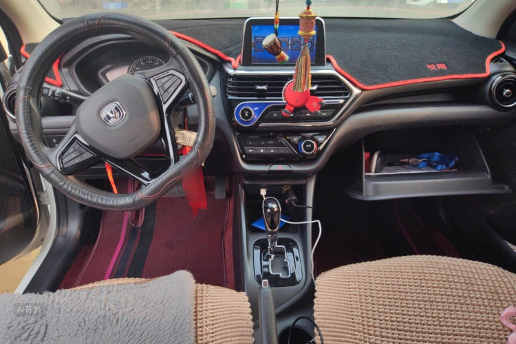 Changan Alsvin 2021 immagine di auto #11