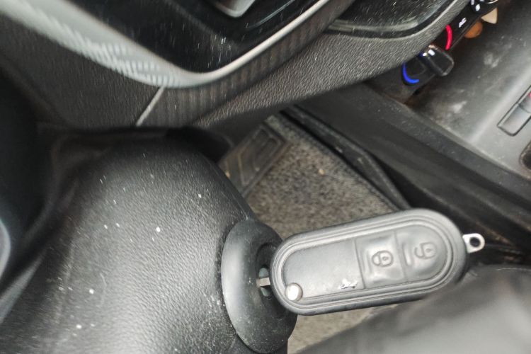 MG 3 2018 car image #11