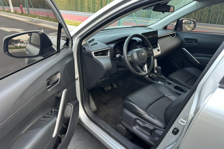 丰田 锋兰达 2023 汽车图片 #11