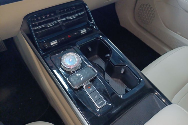 五菱汽车 五菱星光 2024 #11 五菱汽车 五菱星光 2024 汽车图片 #11