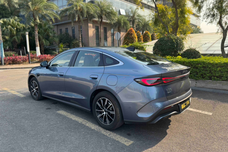 BYD Seal 06 New Energy 2025 car image #11