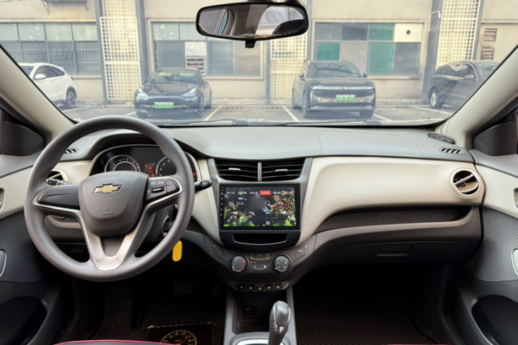 Chevrolet Sail 2015 immagine di auto #11