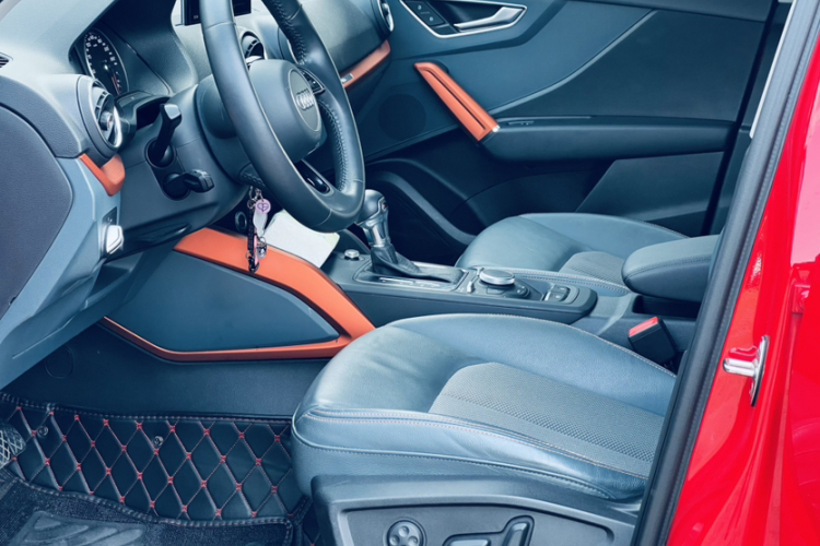 Q2L 2020 #11 Q2L 2020 car image #11