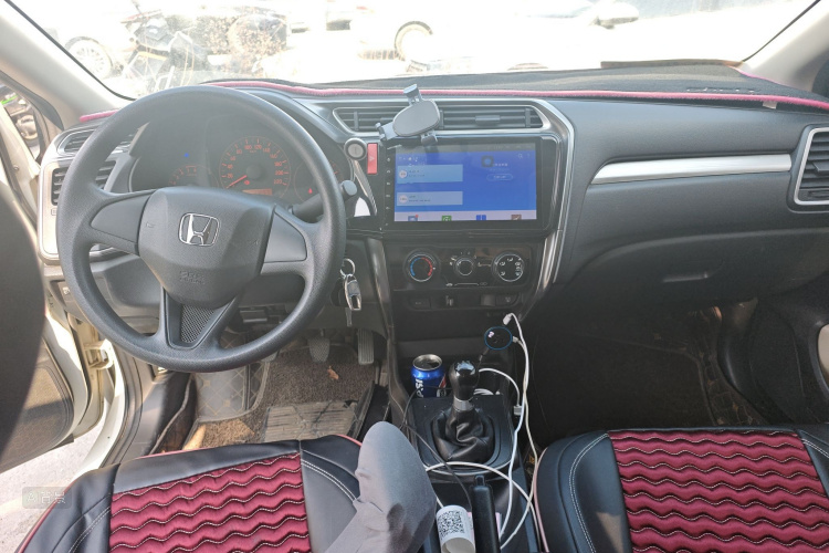 Honda Greiz 2016 #11 Honda Greiz 2016 صورة سيارة #11