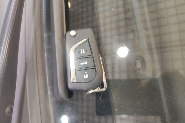 丰田 卡罗拉 2018 汽车图片 #11