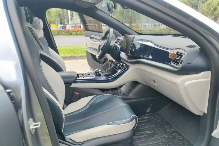 BYD Qin Plus 2022 #11 BYD Qin Plus 2022 car image #11